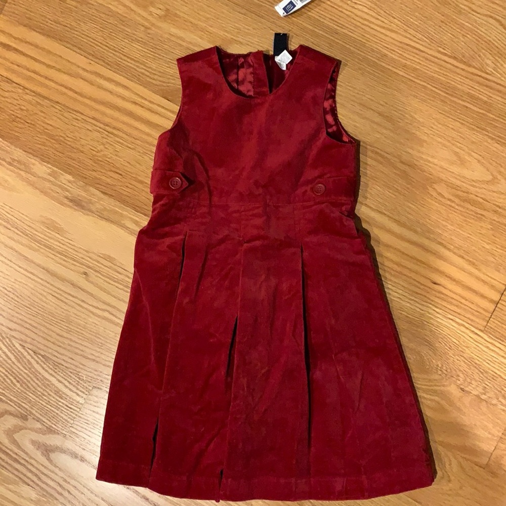 Gap red dress size 4 new perfect holiday dress 

Cute
Velvet corduroy feel